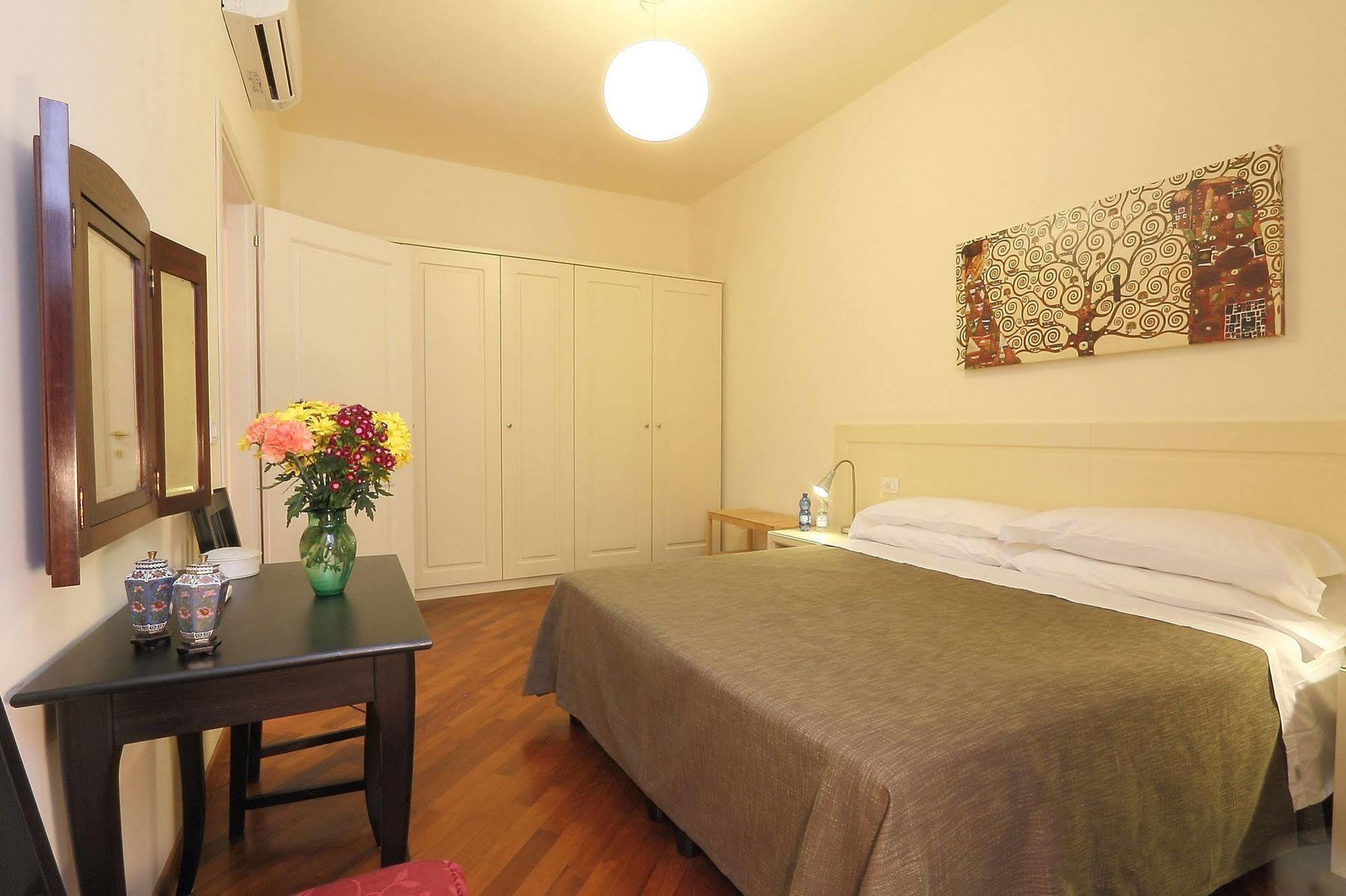 Relais Martinez Firenze Bagian luar foto